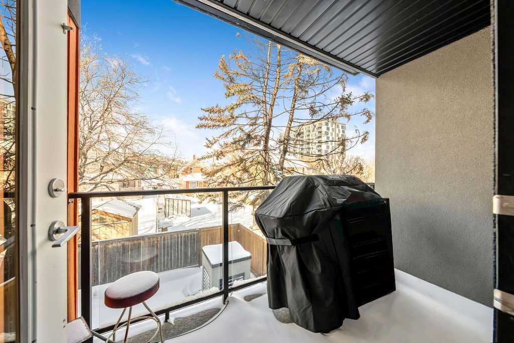 414 Meredith Road NE 207
