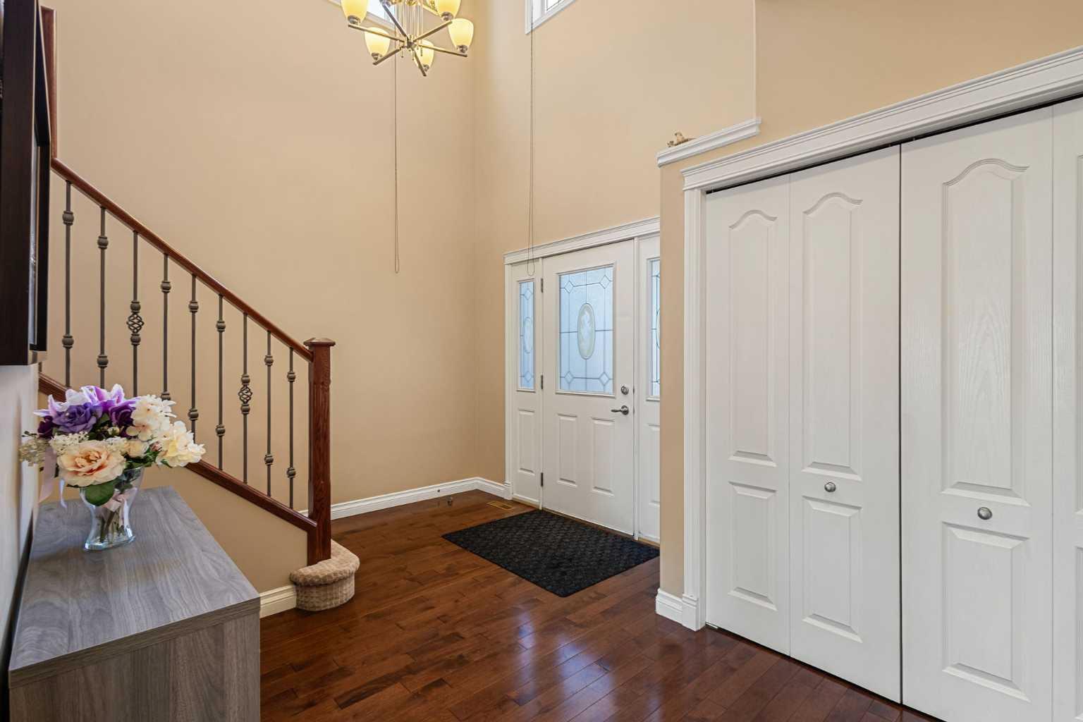 157 Hidden Creek Road NW