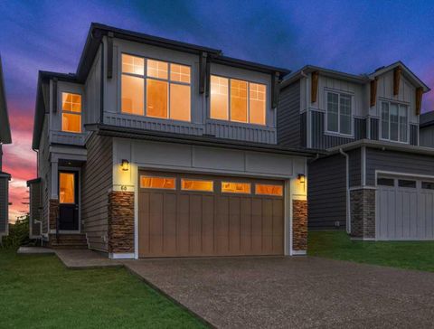 60 Aspen Woods Park SW Calgary AB T3H 6H8
