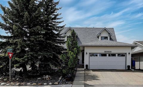 Photo of 8002 103 Street, Grande Prairie, AB T8W 2A3 (MLS # A2315647)