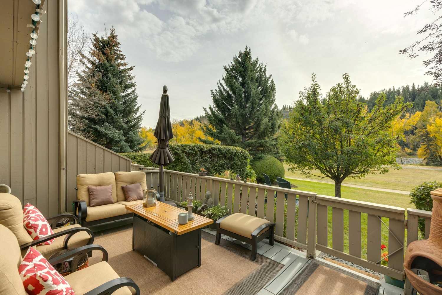 3841 Point Mckay Road NW