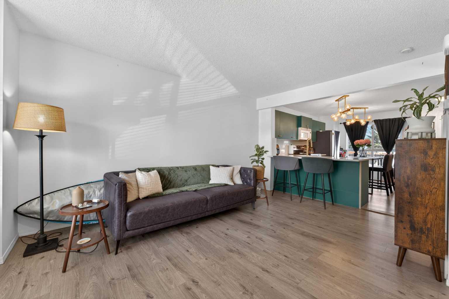 32 Erin Woods Court SE