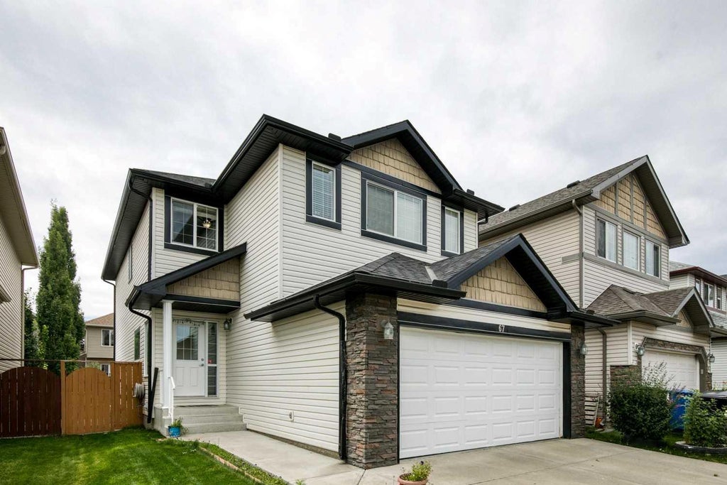 Photo of 67 Everwoods Park SW, Calgary, AB T2Y 0G3 (MLS # A2341089)