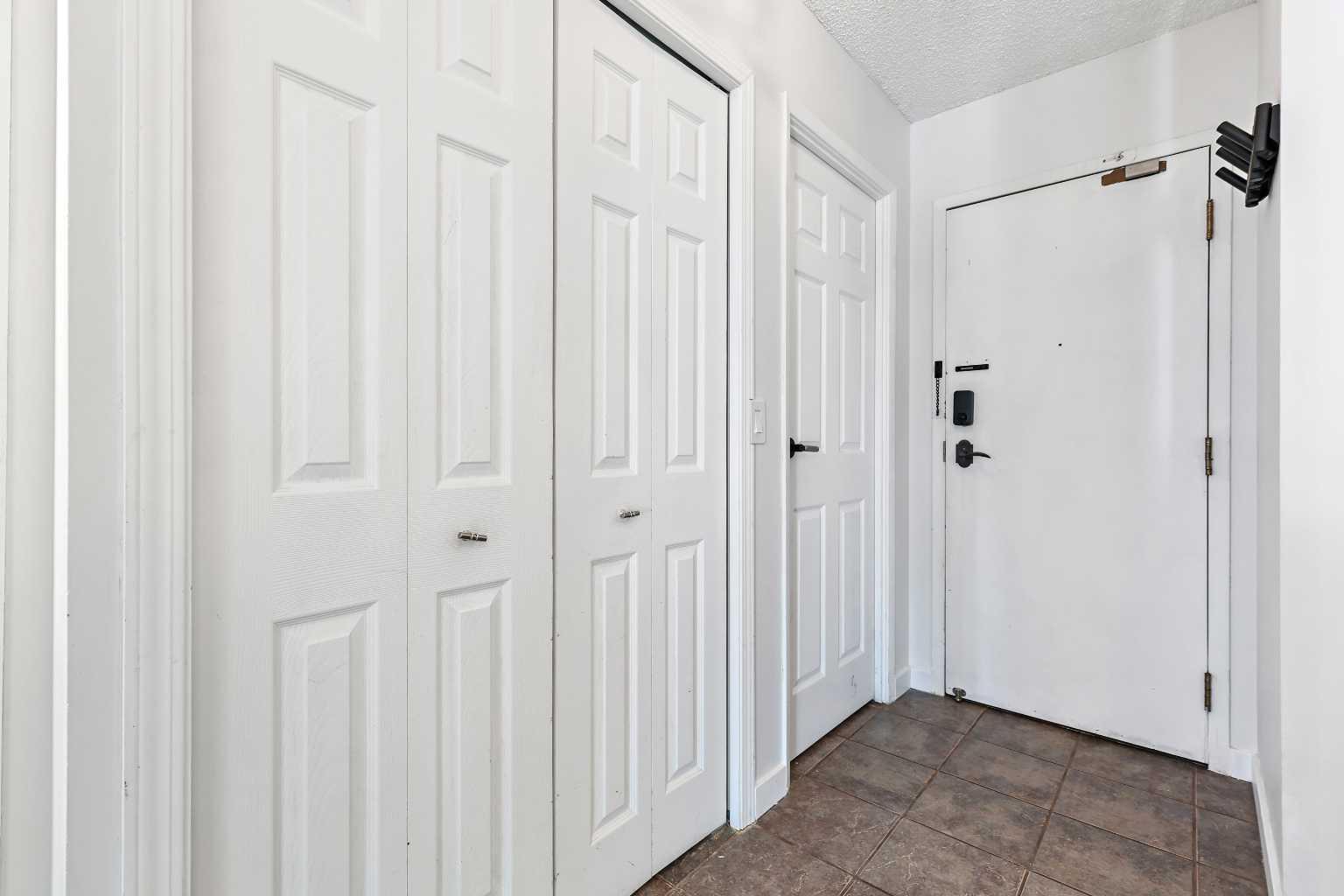 738 3 Avenue SW 607