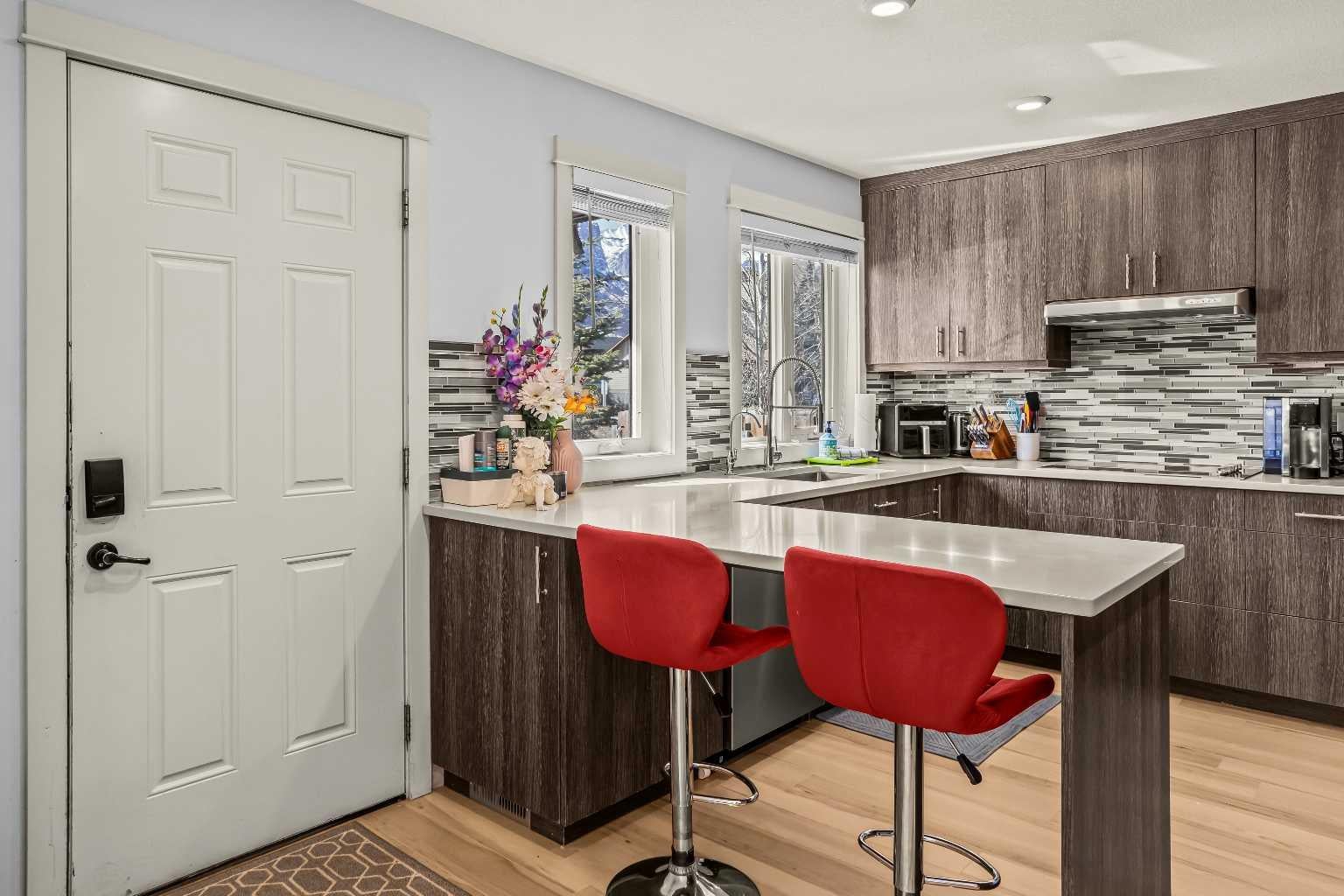 1406 2nd Avenue 1