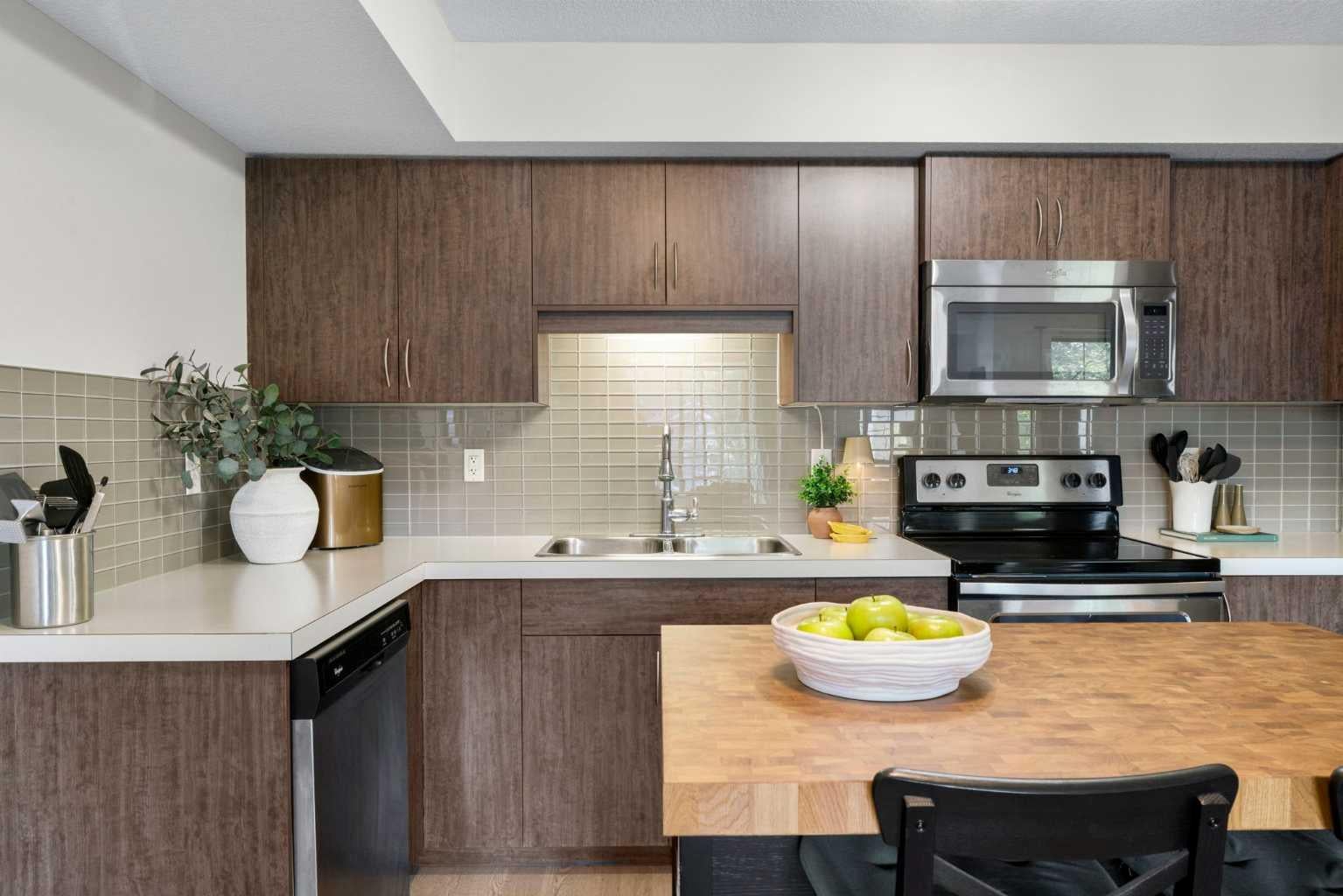 250 Sage Valley Road NW 1205