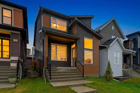 Photo of 184 Rowmont Boulevard NW, Calgary, AB T3L 0H3 (MLS # A2333565)