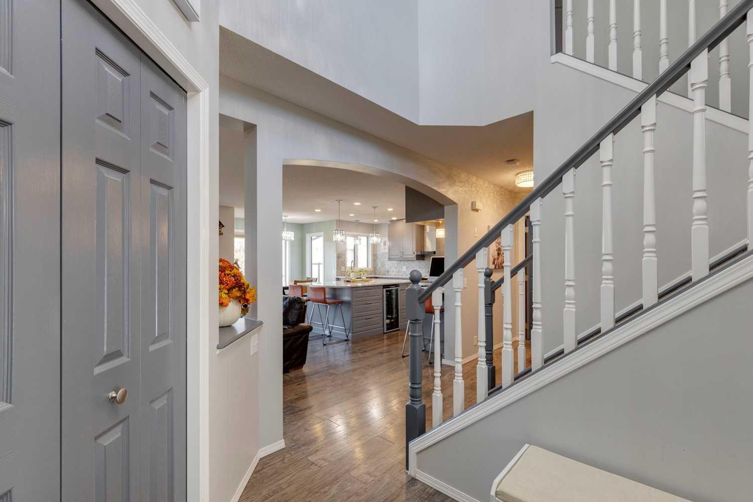 244 Tuscany Ridge View NW