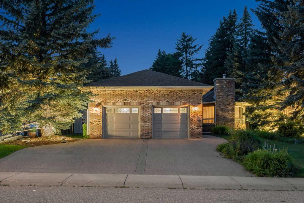 Photo of 9948 Patton Road SW, Calgary, AB T2V 5G1 (MLS # A2325843)