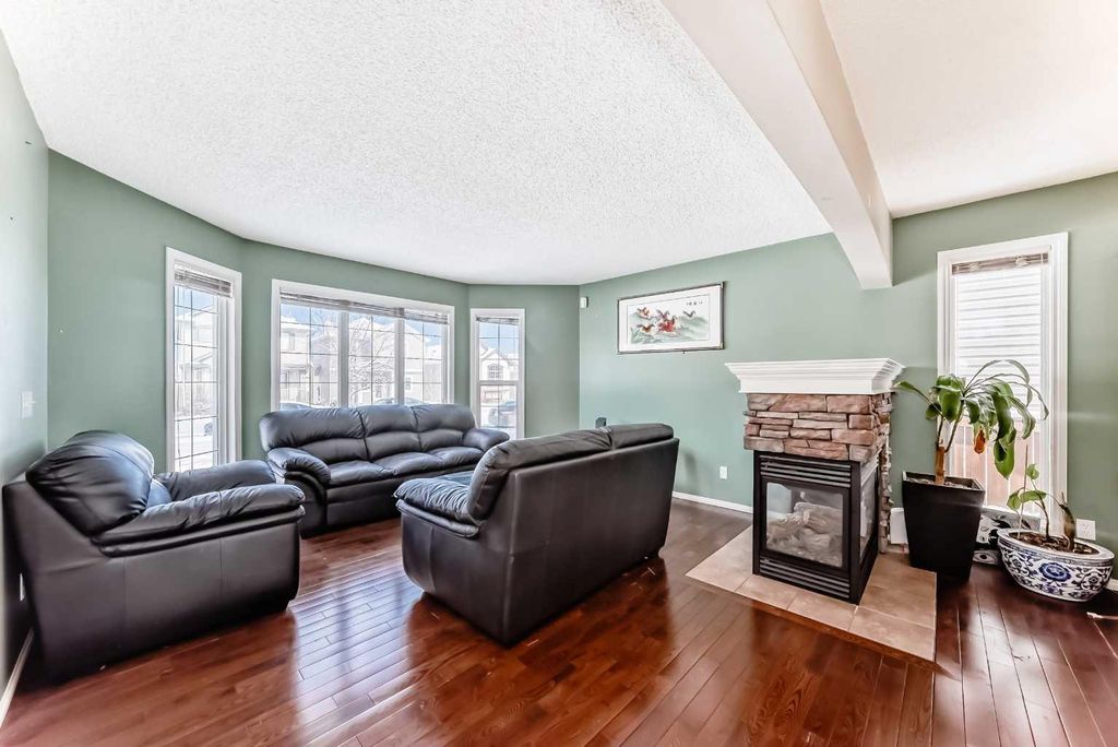 Photo of 78 Taralea Manor NE, Calgary, AB T3J 5C4 (MLS # A2293446)