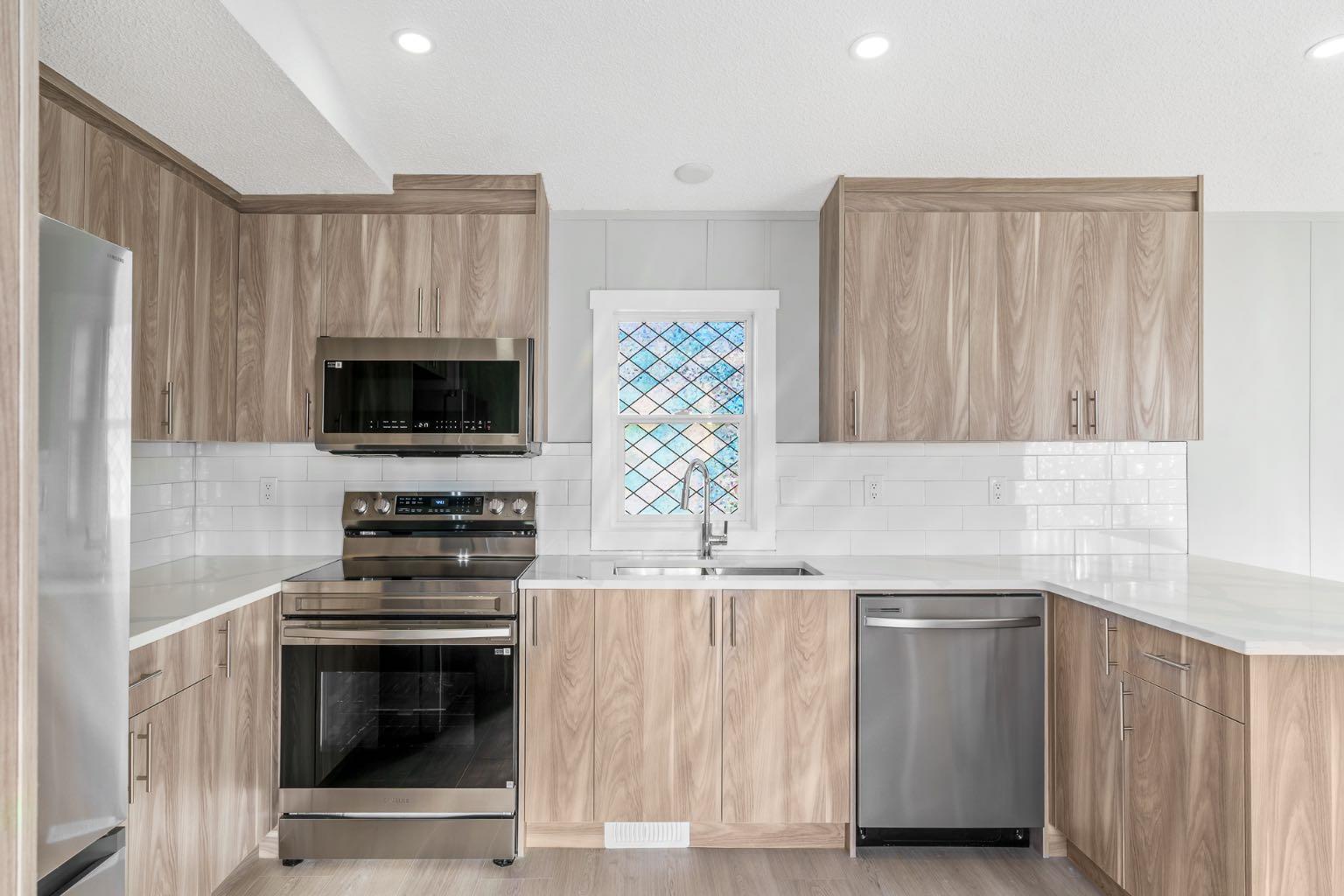 1101 84 Street NE 802