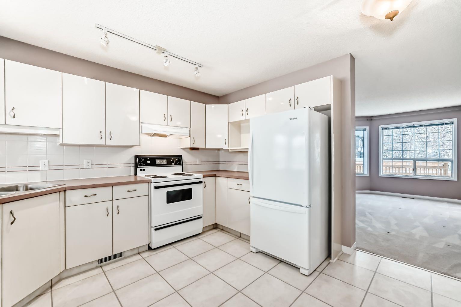 109 Scenic Acres Terrace NW