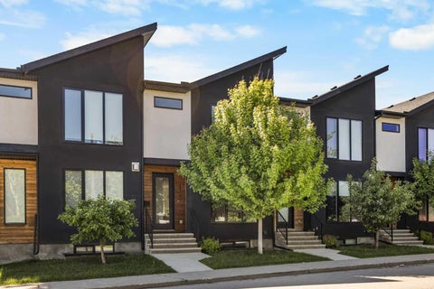 Photo of 2105 5 Street NW, Calgary, AB T2M 5C2 (MLS # A2320197)