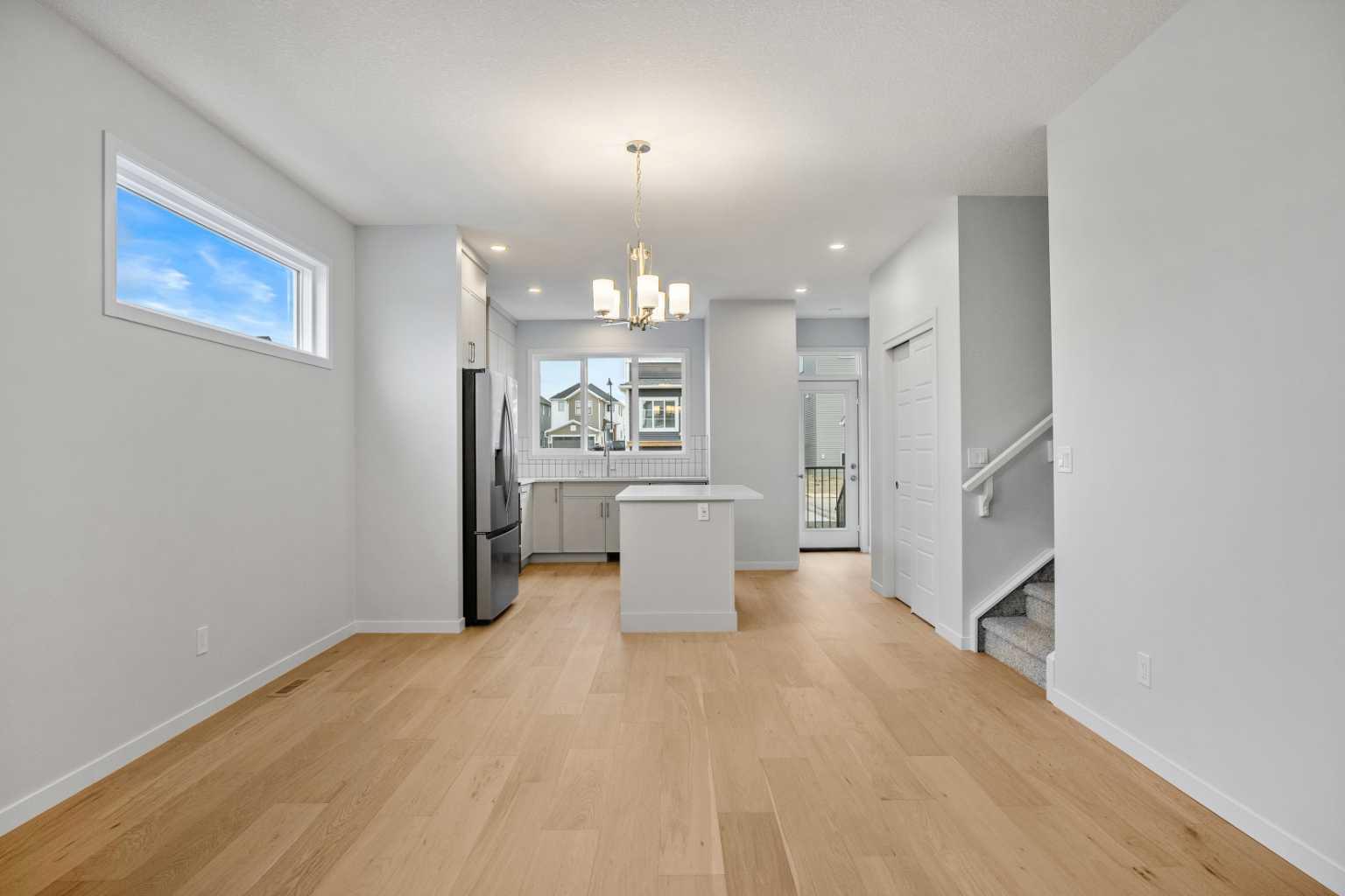 64 Homestead View NE