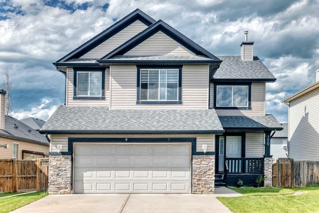 Photo of 150 Springmere Drive, Chestermere, AB T1X 1V9 (MLS # A2328592)