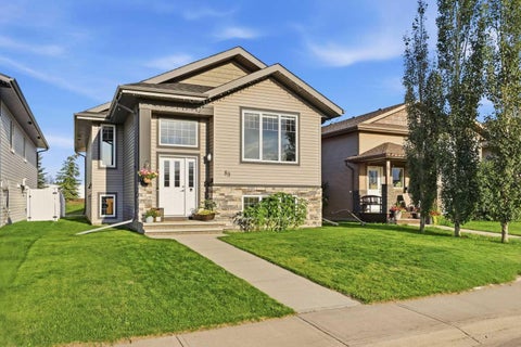 Photo of 89 Aztec Crescent, Blackfalds, AB T4M 0M2 (MLS # A2339145)