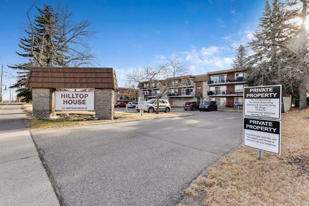 Photo of 231 Heritage Drive SE #34B, Calgary, AB T2H 1N1 (MLS # A2270204)