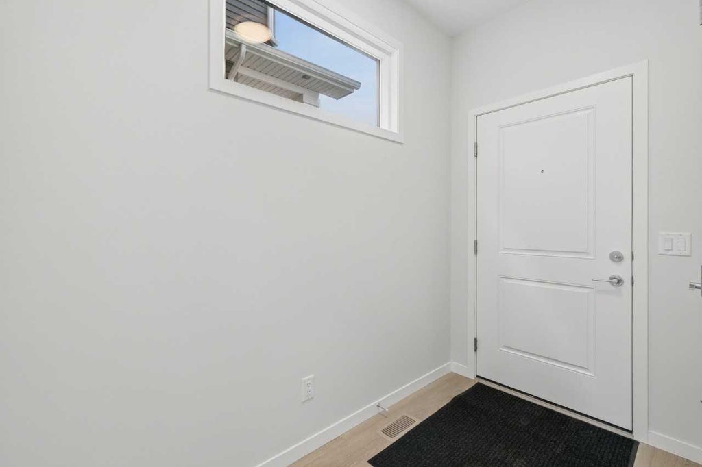 Photo of 178 Aquila Grove NW, Calgary, AB T2X 6E7 (MLS # A2351332)