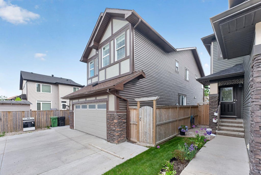 Photo of 93 Skyview Shores Terrace NE, Calgary, AB T3N 0E8 (MLS # A2345613)