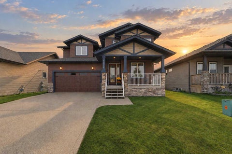 Photo of 4016 45 Avenue, Sylvan Lake, AB T4S 0C1 (MLS # A2351476)