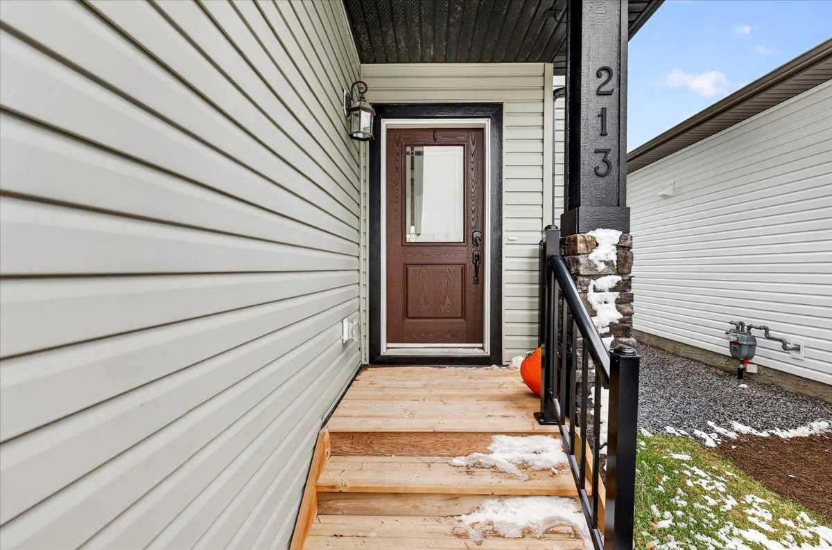 213 Wildrose Drive