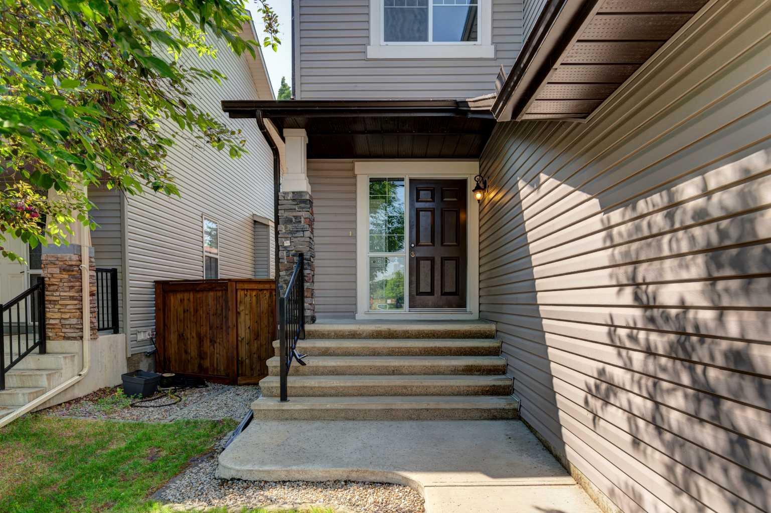 71 Chapman Green SE