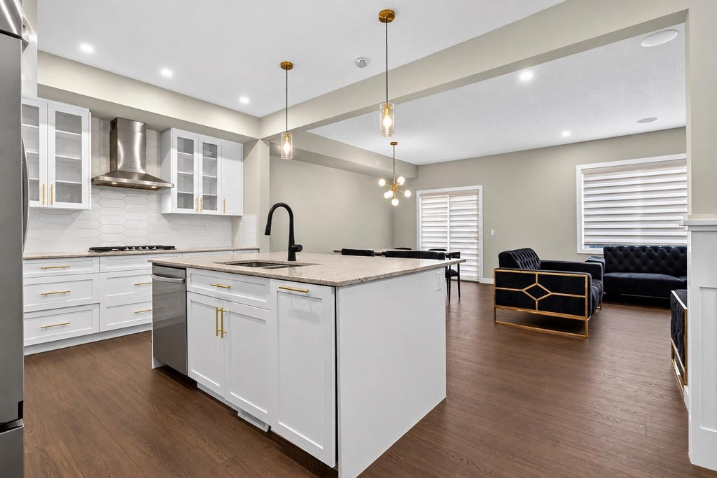 Photo of 66 Belmont Manor SW, Calgary, AB T2X 5E4 (MLS # A2348822)