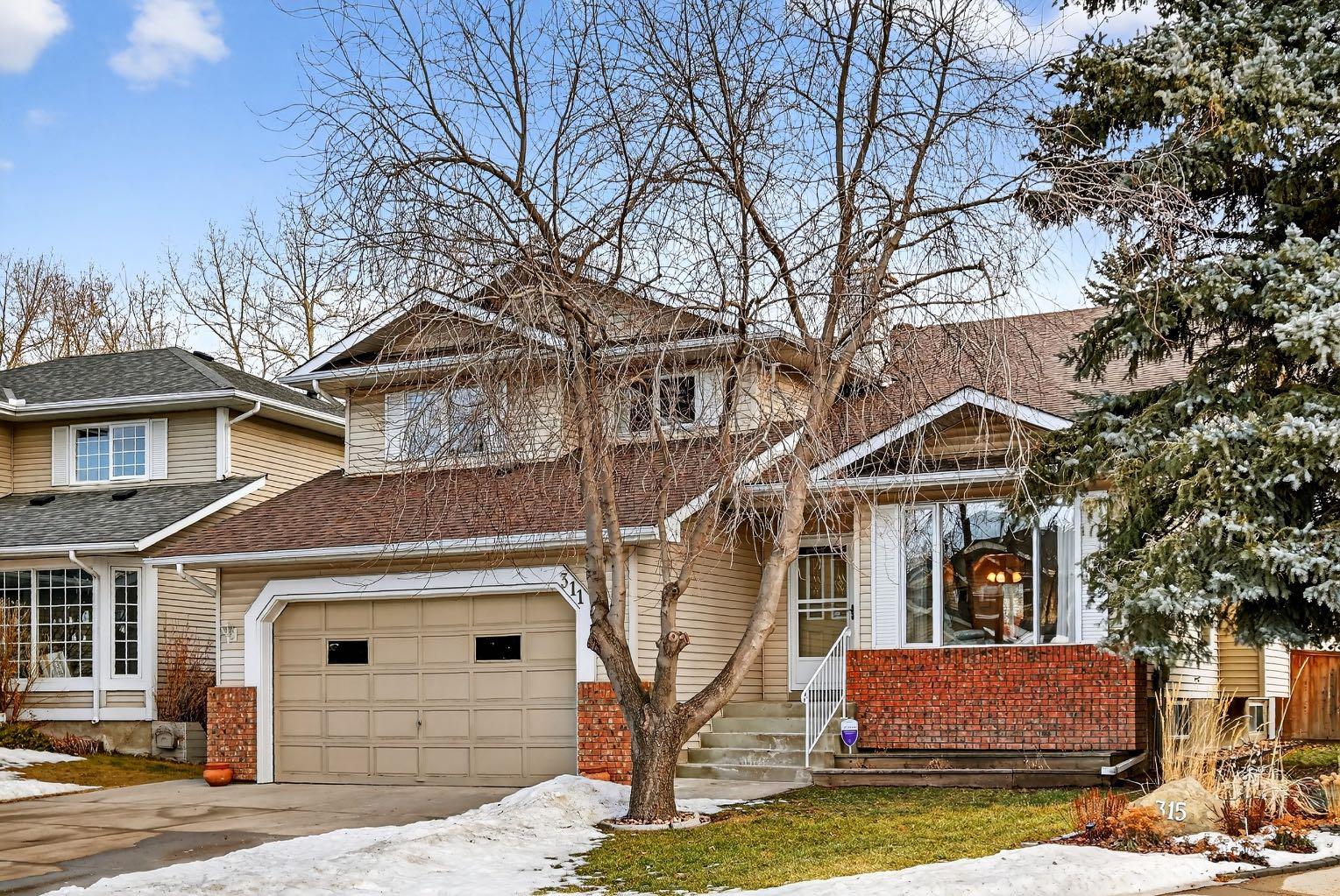 311 Douglasbank Drive SE