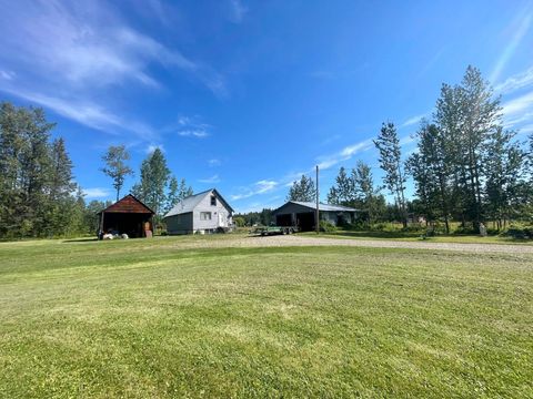 Photo of 6432 17 Avenue, Edson, AB T7E 1S4 (MLS # A2124317)