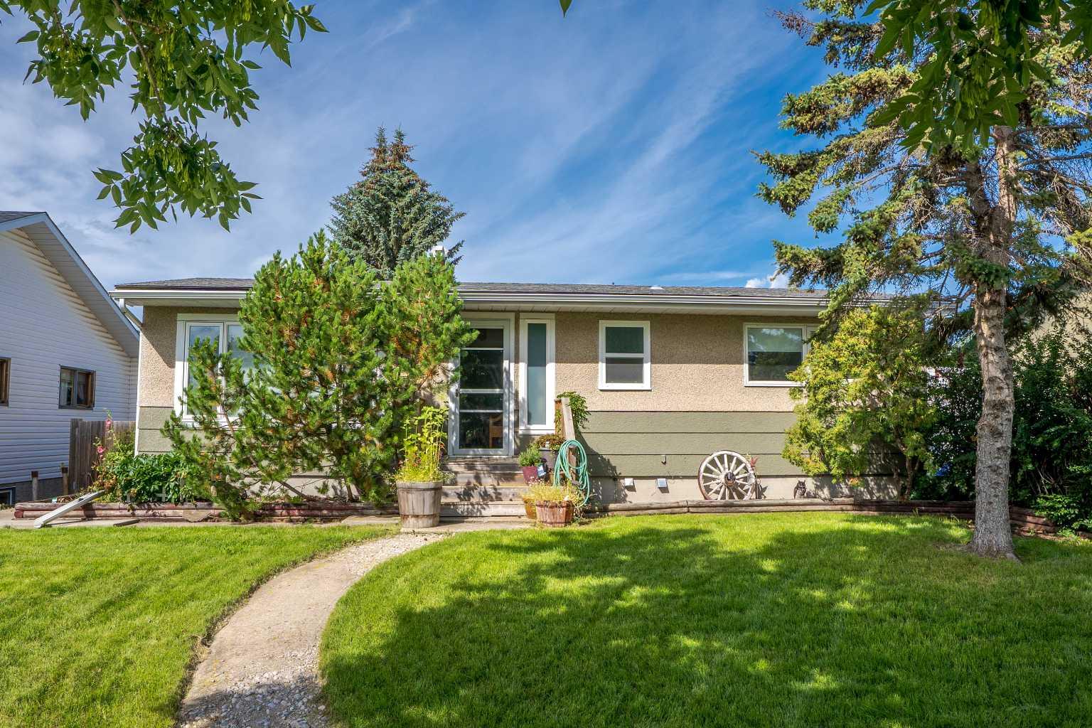 1622 Strathcona Street