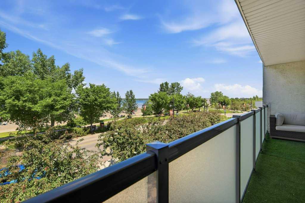 4415 Lakeshore Drive 6