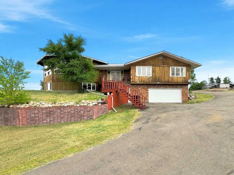 Photo of 210 1 Street S, Drumheller, AB T0J 0Y9 (MLS # A2331416)