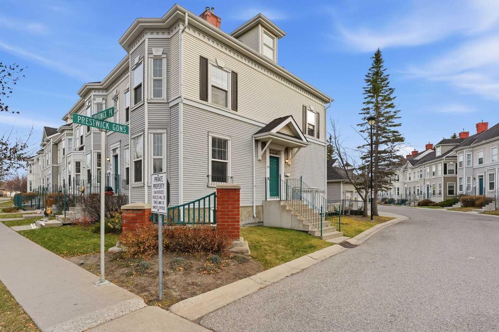 Photo of 23 Prestwick Park SE, Calgary, AB T2Z 3V3 (MLS # A2300245)