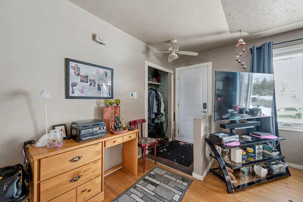 Photo of 2428 46 Street SE, Calgary, AB T2B 1K9 (MLS # A2302790)