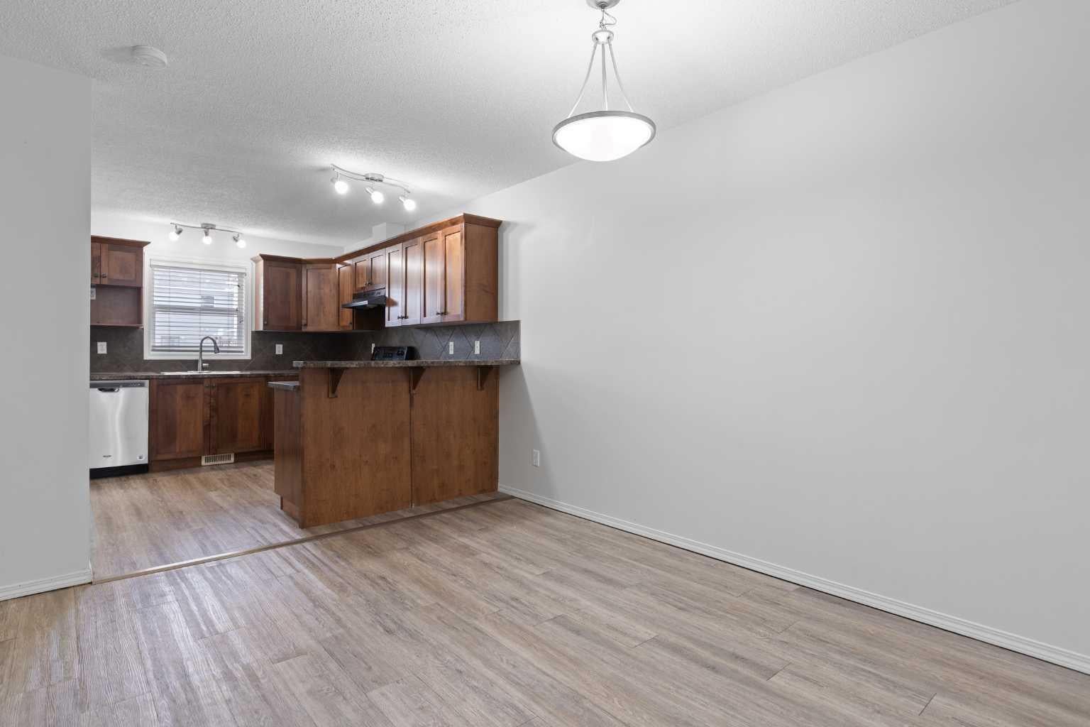 902 Prairie Sound Circle NW