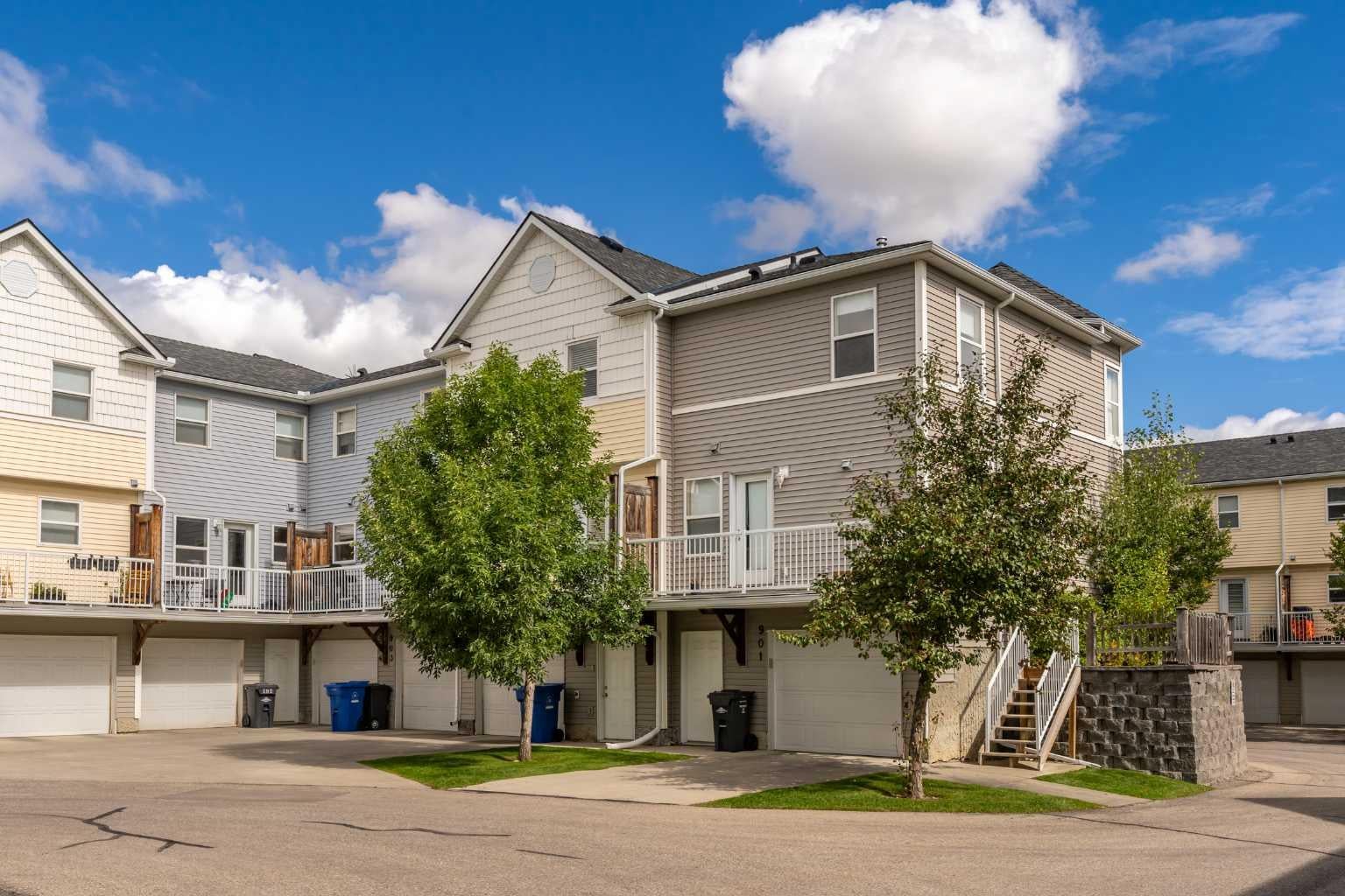 902 Prairie Sound Circle NW