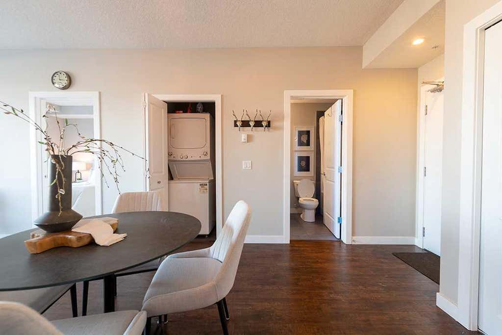 Photo of 607 17 Avenue NW #403, Calgary, AB T2M 0N6 (MLS # A2331027)