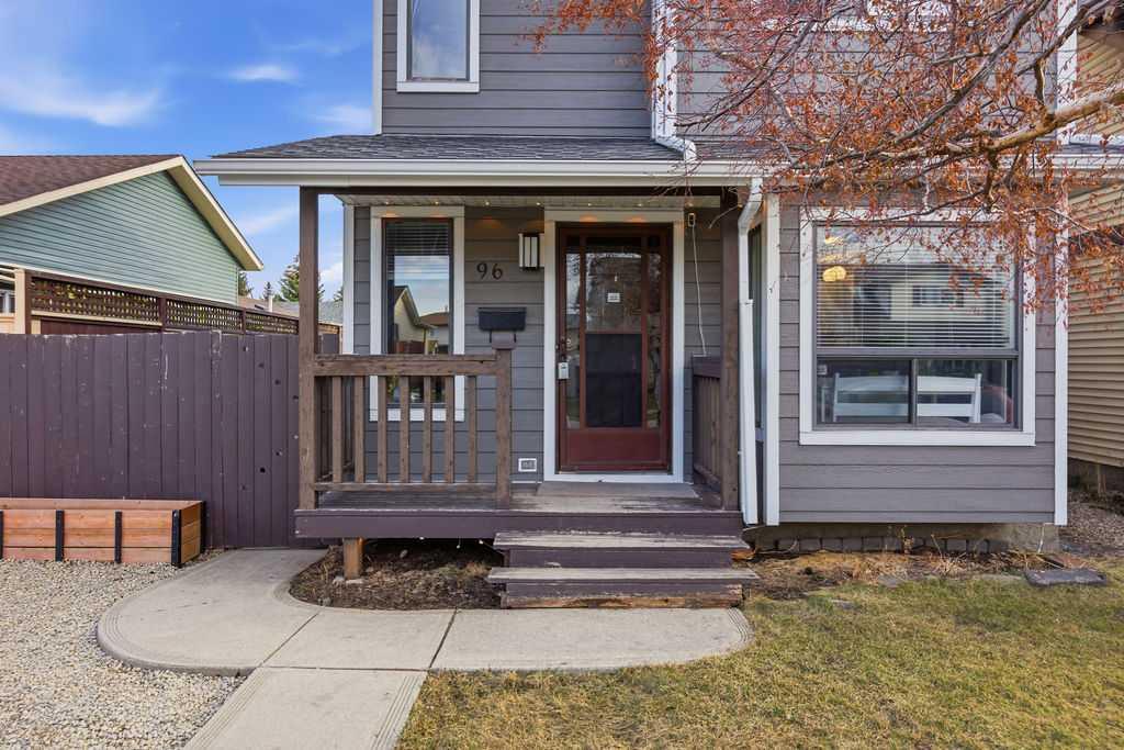 96 Abberfield Crescent NE