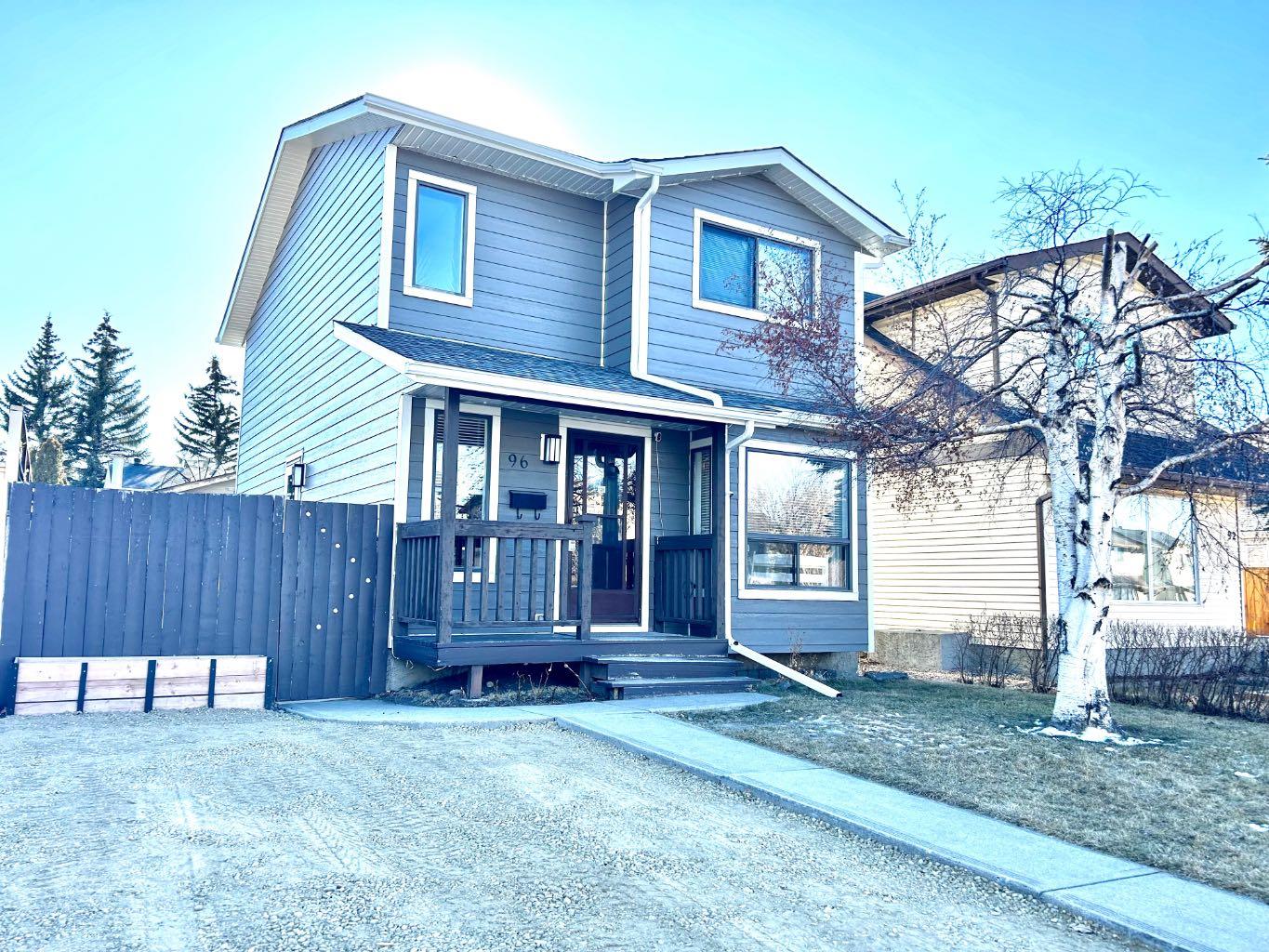 96 Abberfield Crescent NE