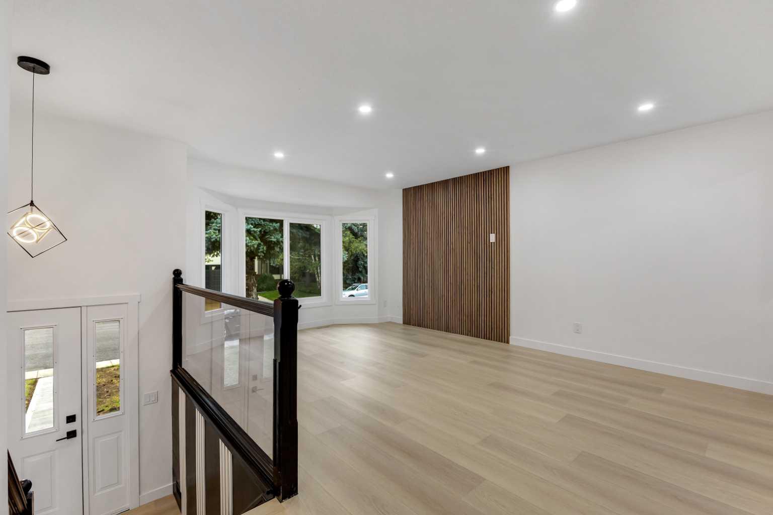 63 Bernard Place NW
