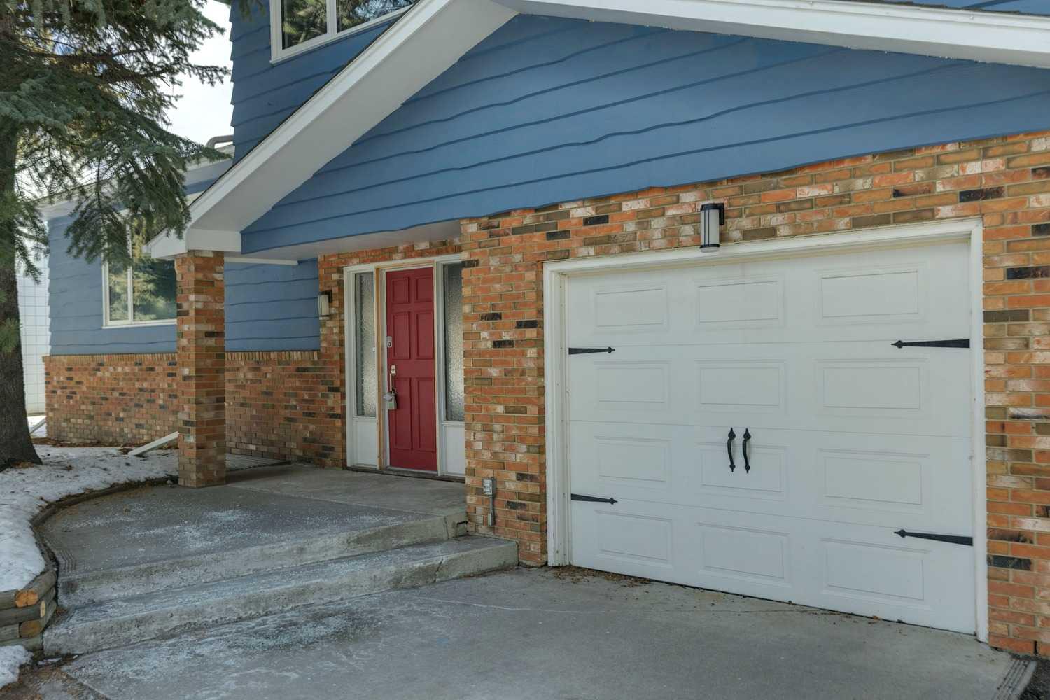 4023 Varmoor Road NW