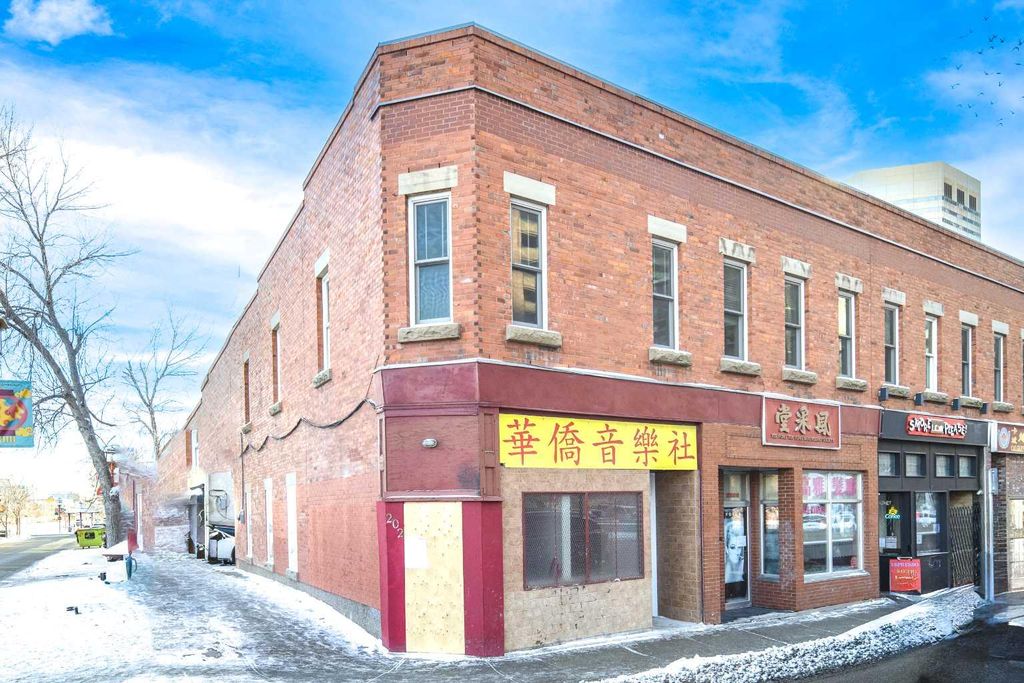 Photo of 200A Centre Street SE, Calgary, AB T2G 2B6 (MLS # A2194322)