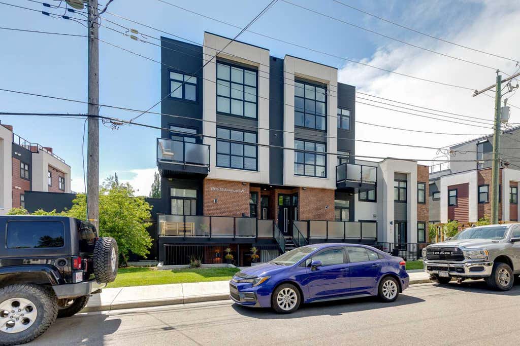 Photo of 1709 35 Avenue SW #11, Calgary, AB T2T 2C9 (MLS # A2323164)