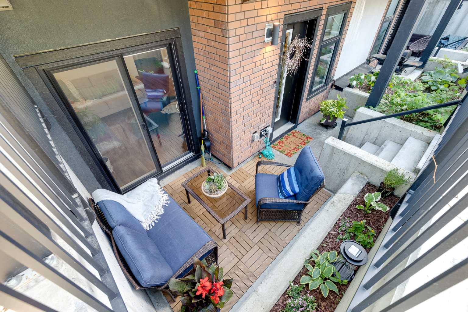 1709 35 Avenue SW 11