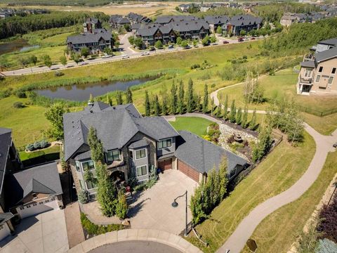 Photo of 25 Aspenshire Close SW, Calgary, AB T3H 0R2 (MLS # A2329280)