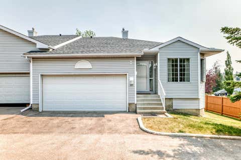Photo of 157 Hawkstone Manor NW, Calgary, AB T3G 3X2 (MLS # A2294301)