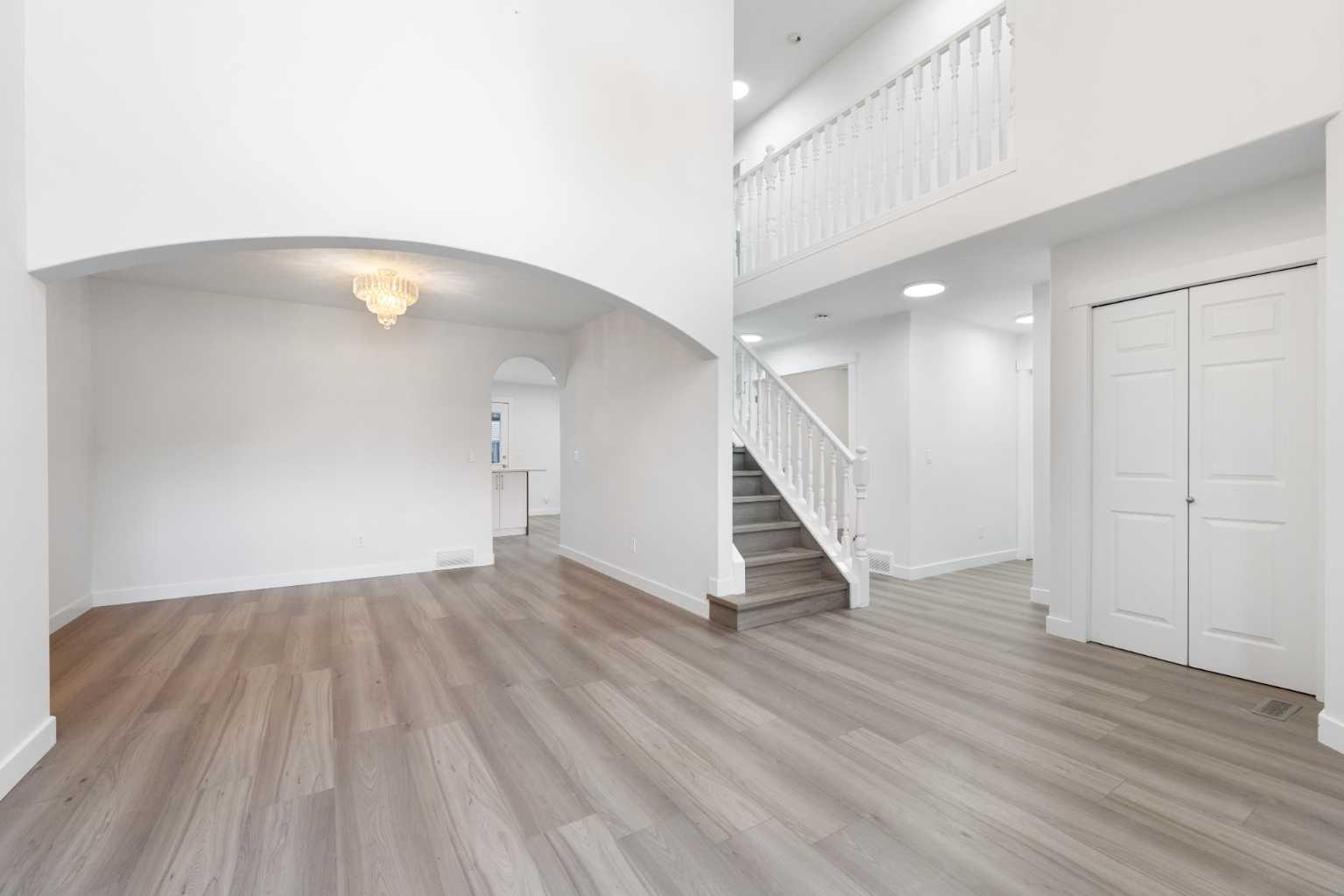 115 Taracove Landing NE