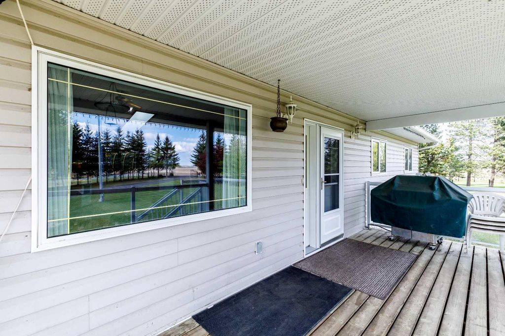 Photo of 39508B RR271, Rural Lacombe County, AB T0M 0J0 (MLS # A2314063)