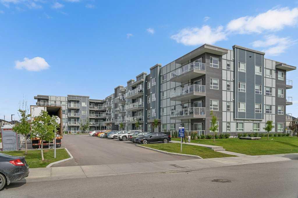 40 Carrington Plaza NW 307