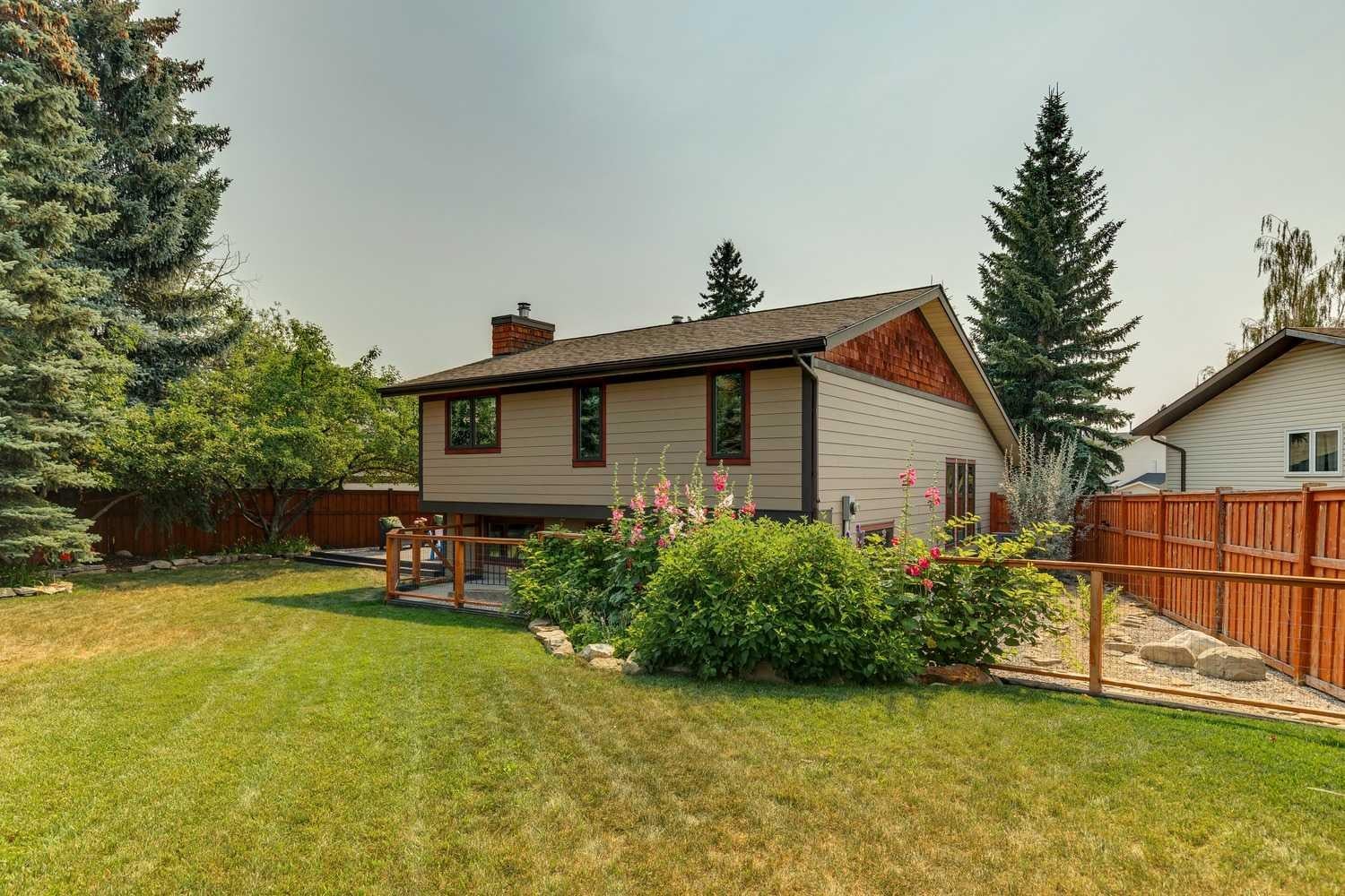 127 Ranchridge Court NW